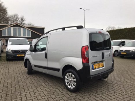 Fiat Fiorino - 1.3 MJ 96 PK / TREKHAAK / CRUISE / AIRCO / PDC / SCHUIFDEUR / DAKRAILS - 1