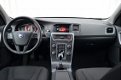 Volvo V60 - D3 KINETIC-Business Pack - ALS NIEUW -Stoelverwarming - 1 - Thumbnail