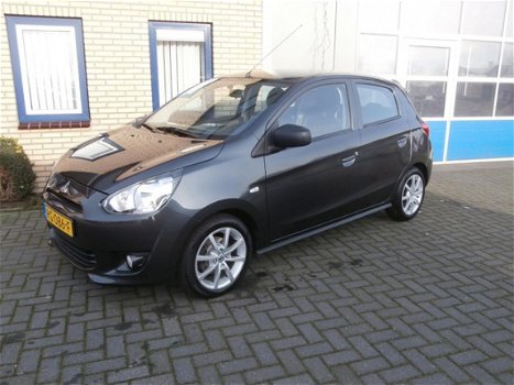 Mitsubishi Space Star - 1.0 Inform Start-stop- erg zuinige 5deurs lichtmetaal weinig km €6450 rijkla - 1