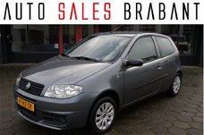 Fiat Punto - 1.2-16V SportSound