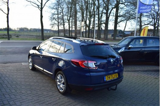 Renault Mégane Estate - 1.5 dCi Parisienne PANODAK/NAVI/.CRUISE/AIRCO/TREKHAAK - 1