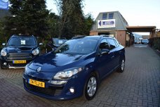 Renault Mégane Estate - 1.5 dCi Parisienne PANODAK/NAVI/.CRUISE/AIRCO/TREKHAAK