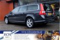 Volvo V70 - D3 5 cilinder, Leer, Navi, Xenon, Stoelverwarming - 1 - Thumbnail