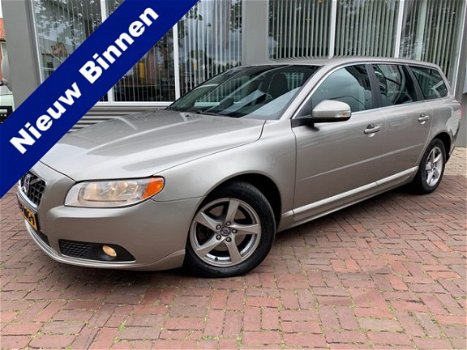 Volvo V70 - 1.6D DRIVe Kinetic Navi, Cruise, Clima Dealer onderhouden 2e eigenaar - 1