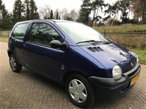 Renault Twingo - 1.2 Rijdt Goed/ APK 2021 - 1