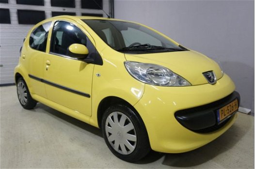 Peugeot 107 - 1.0-12V XS Urban Move - 1