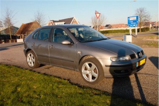 Seat Leon - 1.6-16V Stella - 1