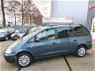 Volkswagen Sharan - 2.0, 7 Zits, Airco, Bovag garantie, APK, - 1 - Thumbnail