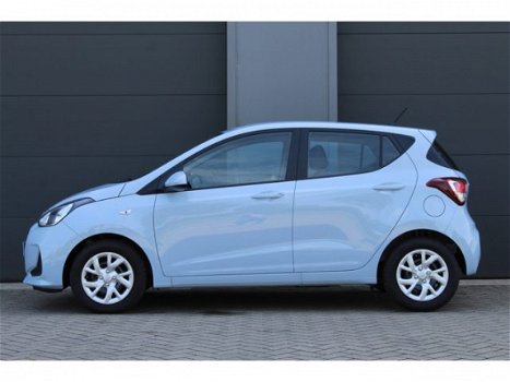 Hyundai i10 - 1.0i COMFORT + NAV (Smart Pack) | MY19 | Rijklaarprijs | Direct uit voorraad | € 1500 - 1