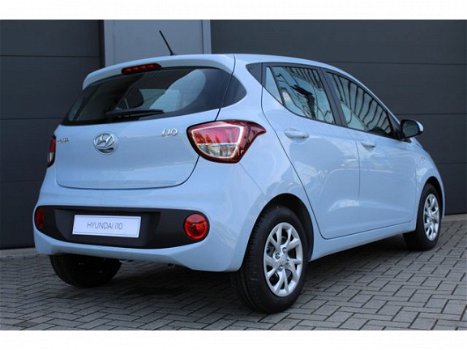 Hyundai i10 - 1.0i COMFORT + NAV (Smart Pack) | MY19 | Rijklaarprijs | Direct uit voorraad | € 1500 - 1