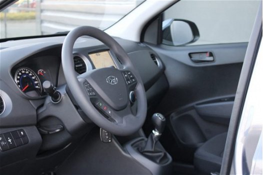 Hyundai i10 - 1.0i COMFORT + NAV (Smart Pack) | MY19 | Rijklaarprijs | Direct uit voorraad | € 1500 - 1