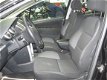 Peugeot 207 - 1.4 benzine * Airco * Trekhaak * Bluetooth * Cruise Control * Vingerhoets bladel: 995+ - 1 - Thumbnail