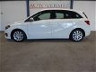 Mercedes-Benz B-klasse - B180 d 109PK 7G-DCT Lease Edition Plus, automaat, navigatie, trekhaak - 1 - Thumbnail