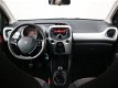 Peugeot 108 - 1.0 68 pk Active Top Airco / Open dak / Bluetooth - 1 - Thumbnail