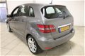 Mercedes-Benz B-klasse - 200 / NAVI / LMV 17'' / LEDER / STOELVERW - 1 - Thumbnail