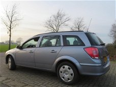 Opel Astra - Stationcar 1.6-16V Cosmo met Vele Opties