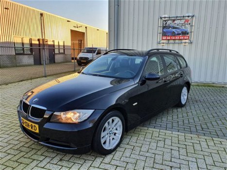 BMW 3-serie Touring - 318i Business Line Goed rijdende 3 Serie Dealer onderhouden met nap, BUITENOM - 1