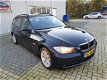 BMW 3-serie Touring - 318i Business Line Goed rijdende 3 Serie Dealer onderhouden met nap, BUITENOM - 1 - Thumbnail