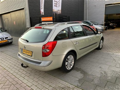 Renault Laguna Grand Tour - 1.9 dCi Tech Line Trekhaak Pano NAP APK 1 Jaar - 1