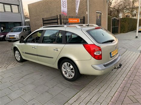 Renault Laguna Grand Tour - 1.9 dCi Tech Line Trekhaak Pano NAP APK 1 Jaar - 1