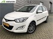 Hyundai i20 - 1.2i i-Deal Navigatie, LMV, Centrale vergrendeling, Dealer onderhouden - 1 - Thumbnail