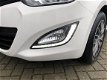 Hyundai i20 - 1.2i i-Deal Navigatie, LMV, Centrale vergrendeling, Dealer onderhouden - 1 - Thumbnail