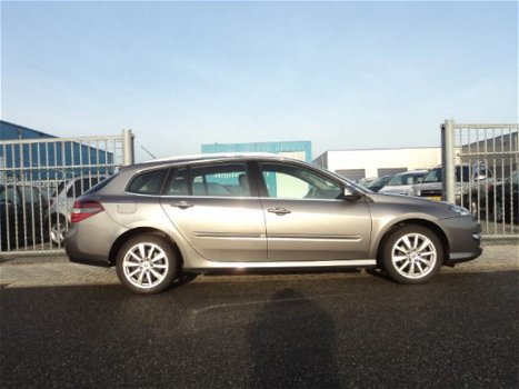 Renault Laguna Estate - DCI 110 PK Dynamique - 1