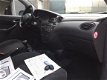 Ford Focus - 1.8-16V Ghia Airco Elek. Ramen LM-Wielen NAP - 1 - Thumbnail