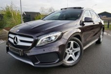 Mercedes-Benz GLA-Klasse - 180 d Automaat AMG|Panoramadak|Dodehoek assist|Lane assist