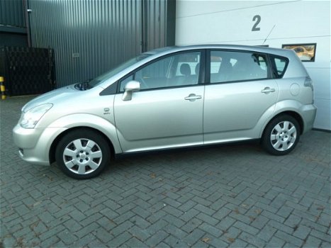 Toyota Corolla Verso - 1.6 VVT-i Terra Nap - 1