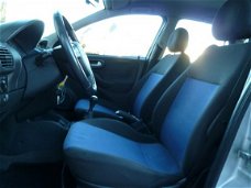 Opel Corsa - 1.2-16V Maxx 5 Deurs Airco Nap