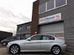 BMW 3-serie - 330i xDrive Unieke kmstand Dealer onderhouden - 1 - Thumbnail