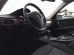 BMW 3-serie - 330i xDrive Unieke kmstand Dealer onderhouden - 1 - Thumbnail