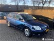 Toyota Avensis Wagon - 2.0 D-4D Linea Terra - 1 - Thumbnail