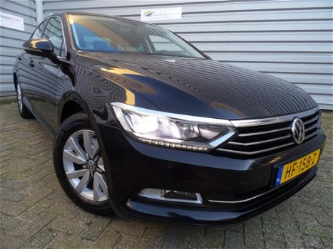 Volkswagen Passat - 2.0 TDI Business Edition - 1