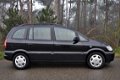 Opel Zafira - 2.2-16V DTi Comfort/TREKHAAK/7-PERSOONS/AIRCO - 1 - Thumbnail