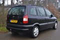 Opel Zafira - 2.2-16V DTi Comfort/TREKHAAK/7-PERSOONS/AIRCO - 1 - Thumbnail