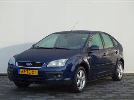 Ford Focus - Titanium 1.6 85KW 5D Clima Cruise LM Sony Audio - 1