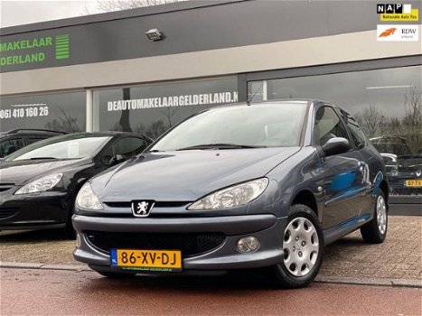 Peugeot 206 - 1.4 Forever 2e Eigenaar/Nieuwe Apk/Airco/Elec Ramen - 1