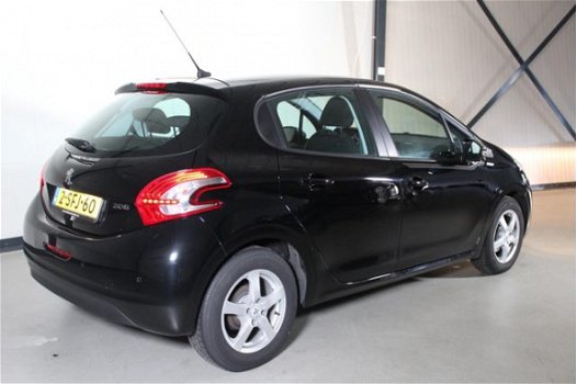 Peugeot 208 - 1.2 VTi Urban Soul*NAVI*CRUISE*TEL*PDC*A/C - 1