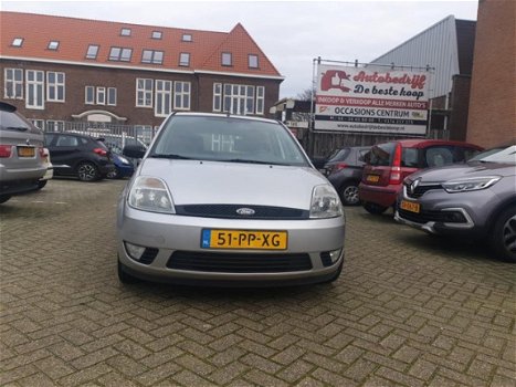 Ford Fiesta - 1.3 Futura - 1