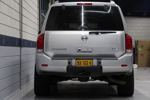 Nissan Pathfinder - V8 8 Persoons 4x4 - 1