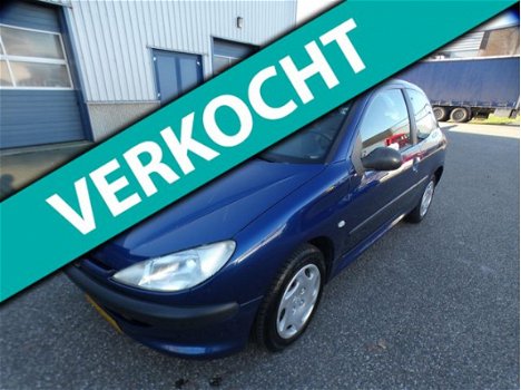 Peugeot 206 - 1.4 XR 1 JAAR APK / Elek ramen / - 1