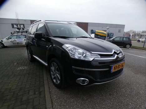 Citroën C-Crosser - 2.2 HDiF Exclusive 7p. / 4WD / Cruise Control / Climate Control / Trekhaak / Lee - 1