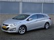 Hyundai i40 Wagon - 1.6 GDI Blue Go Edition Navigatie - camera - LM velgen - cruise - clima - 1 - Thumbnail