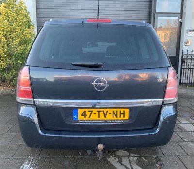 Opel Zafira - 1.9 CDTi Executive Automaat l 7 Persoons l Leder l NAVI l CLIMA - 1