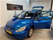 Peugeot 307 - 1.6-16V XS Premium AIRCO KL//CRUISE CONTROL//DISTRIBUTIE WATERPOMP RECENT VERVANGEN - 1 - Thumbnail