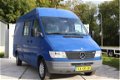 Mercedes-Benz Sprinter - 214 lang LPG, 2e eigenaar, rolstoelbus, trekhaak. VASTE PRIJS (ex BTW) - 1 - Thumbnail