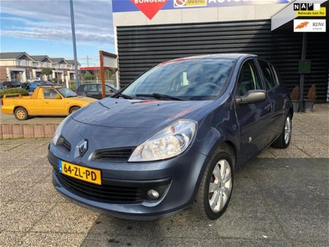 Renault Clio - 1.2 TCE Expression AIRCO/5-DEURS - 1