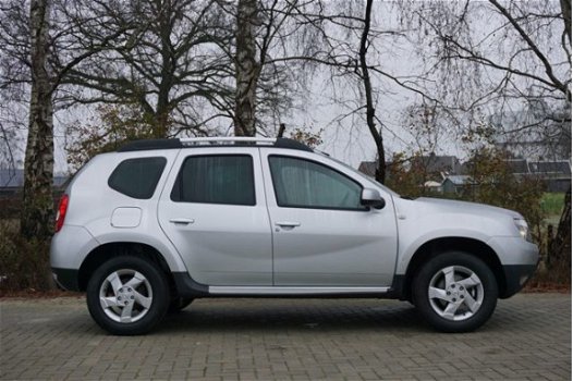 Dacia Duster - 1.6 Aniversare 4x4 | Airco | Leder | Trekhaak | MFC stuurwiel - 1